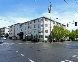 Ballard Vista Apartments in Seattle, WA - Building Photo - Primary Photo