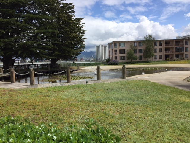 2 Anchor Dr in Emeryville, CA - Building Photo