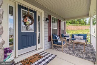 20 Brisbane Ct in Fredericksburg, VA - Building Photo - Building Photo