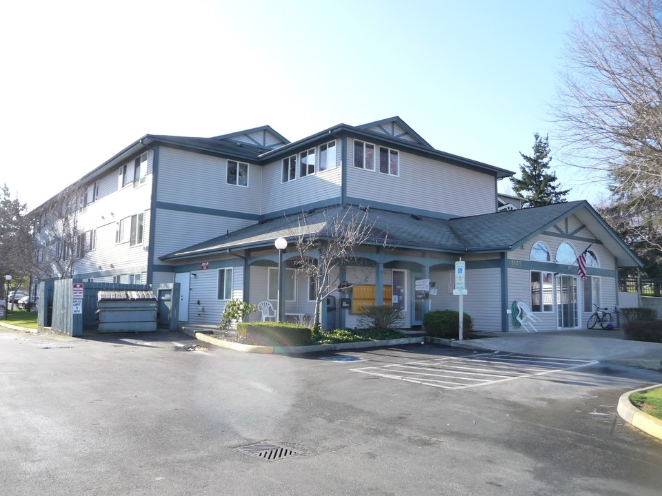 Silver Wood Apartments in Anacortes, WA - Foto de edificio