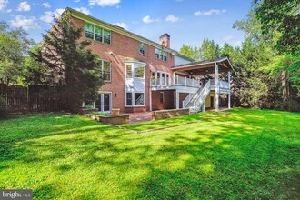 7804 Lonesome Pine Ln in Bethesda, MD - Building Photo - Building Photo
