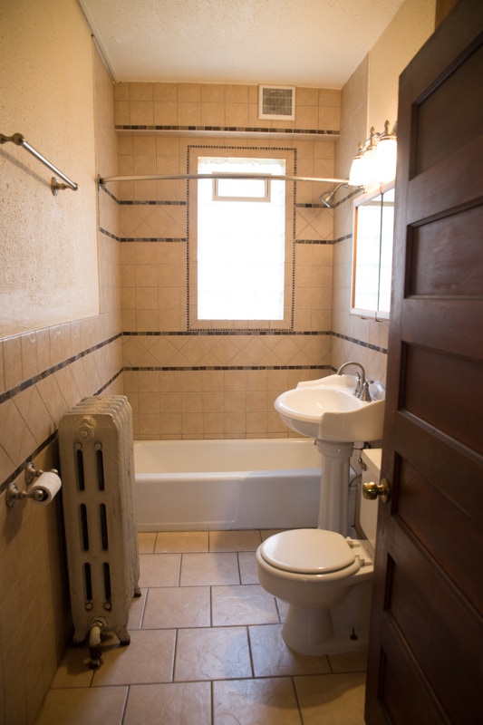 1309 E Hennepin Ave in Minneapolis, MN - Foto de edificio - Building Photo