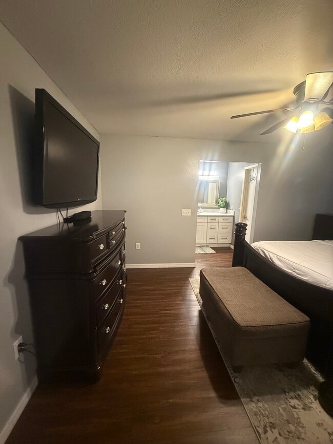 513 Sunny Cir in Winter Haven, FL - Building Photo - Building Photo