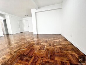 EAST 69 STREET in New York, NY - Building Photo - Building Photo