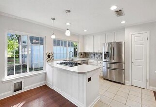 409 Wallace Dr in Crowley, TX - Building Photo - Building Photo