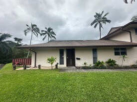 47418 Hui ?Iwa St in Kaneohe, HI - Building Photo