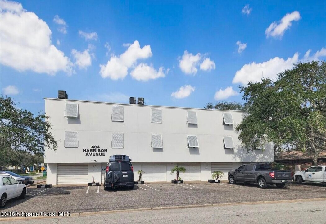 404 Harrison Ave-Unit -9 in Cape Canaveral, FL - Building Photo