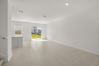6009 Zen Wy in Clermont, FL - Building Photo - Building Photo