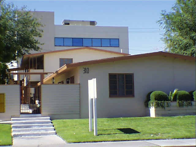 310 S Maryland Pky in Las Vegas, NV - Foto de edificio - Building Photo