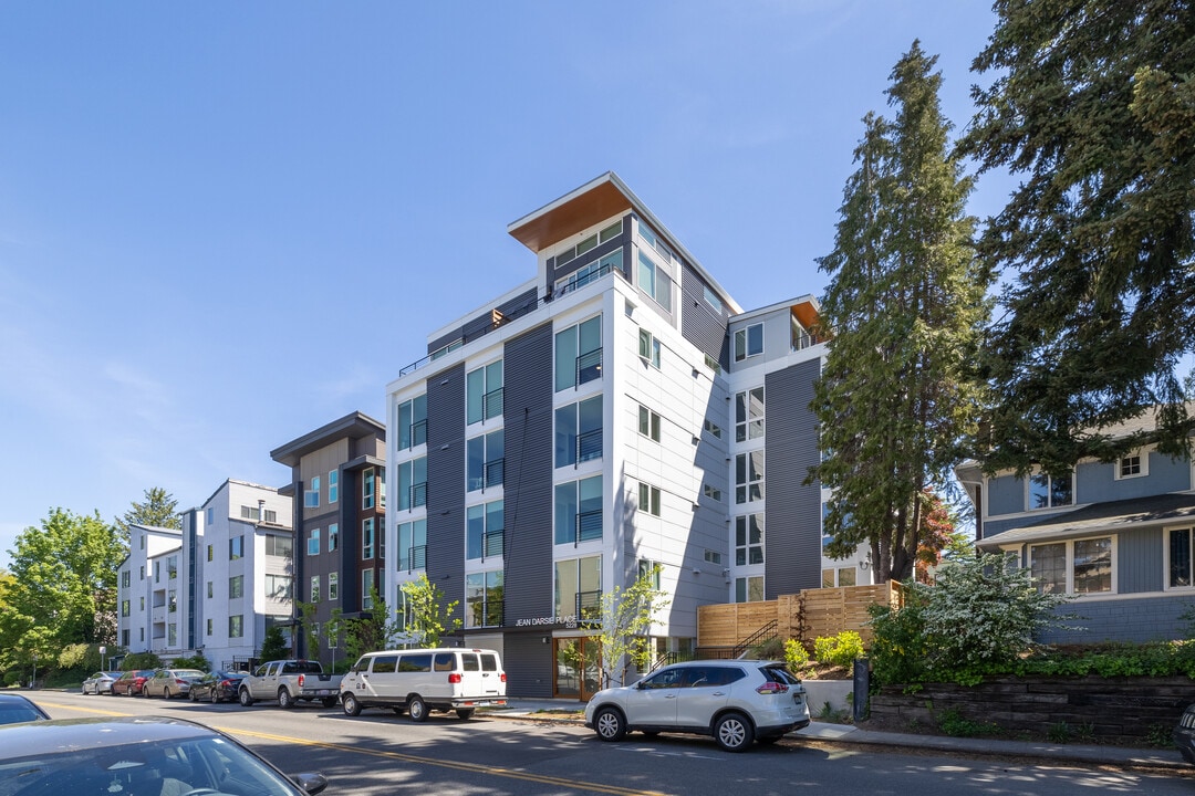 Jean Darsie Place in Seattle, WA - Foto de edificio