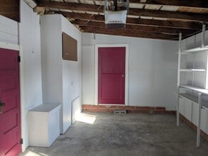 306 S Kirkwood St in Highland, KS - Building Photo - Building Photo