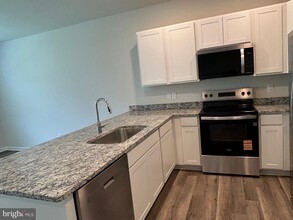 131 Rae Ct in Luray, VA - Building Photo - Building Photo