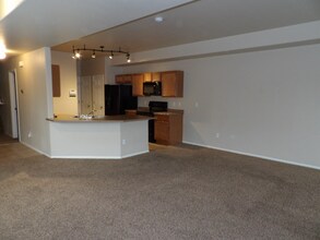 802 Red Thistle View in Colorado Springs, CO - Building Photo - Building Photo
