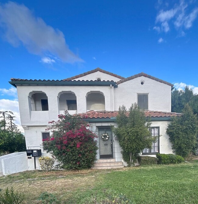 property at 6332 Brockton Ave