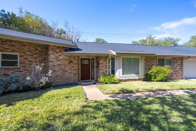11433 Ash Creek Dr in Houston, TX - Building Photo - Building Photo