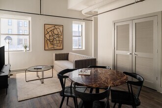211 7th Ave N in Nashville, TN - Building Photo - Building Photo