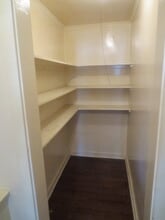 339 Hemlock Dr in Carnot-Moon, PA - Building Photo - Building Photo