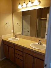 741 Rossmore St in Eugene, OR - Building Photo - Building Photo