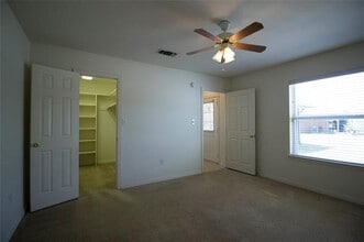 3133 Cedar Hill St in Denton, TX - Building Photo - Building Photo