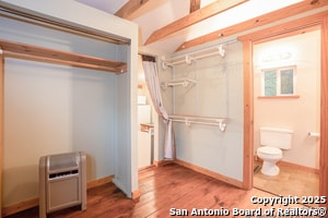 147 Choctaw Trl in Lakehills, TX - Building Photo - Building Photo