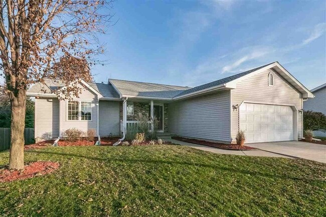 property at 1037 Fountain Dr