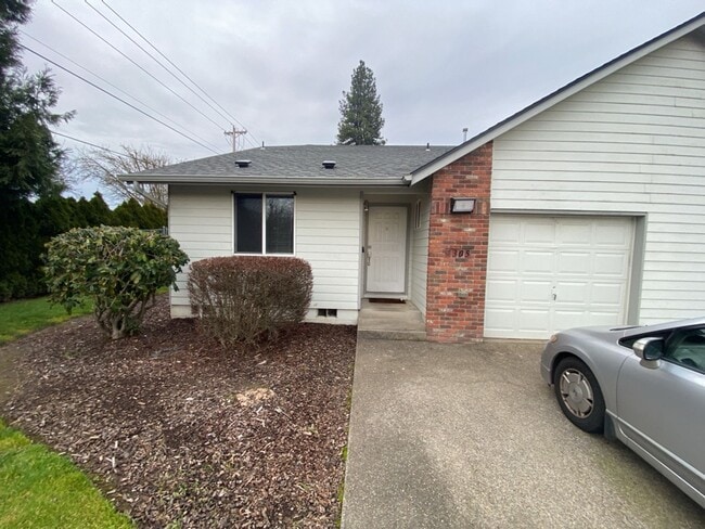 4305 San Francisco Dr NE in Salem, OR - Building Photo - Building Photo