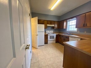 3736 Deer Crossing in Memphis, TN - Building Photo - Building Photo