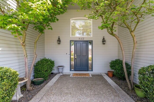 4182 NW Spoon Pl in Portland, OR - Building Photo - Building Photo