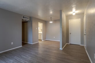 El Castillo in Garland, TX - Building Photo - Interior Photo