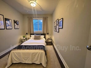 30 William St in Hamilton, ON - Building Photo - Building Photo