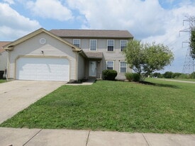 5885 Katelyn Ln in Canal Winchester, OH - Building Photo