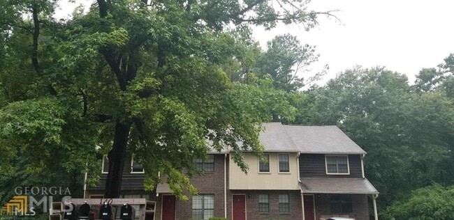 140 Meadowbrook Ct-Unit -UNIT C in Fayetteville, GA - Foto de edificio - Building Photo