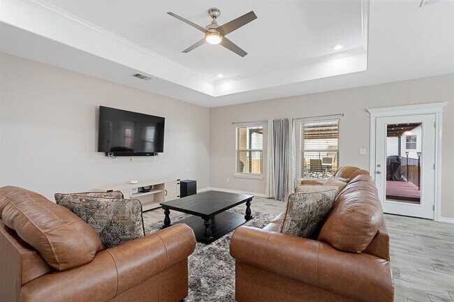 77 Yvonne Dr in Del Rio, TX - Building Photo - Building Photo