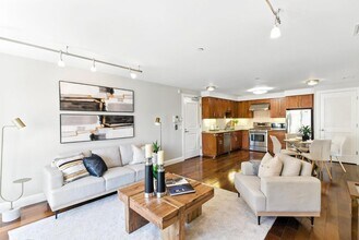 2443 Clement St in San Francisco, CA - Building Photo - Building Photo