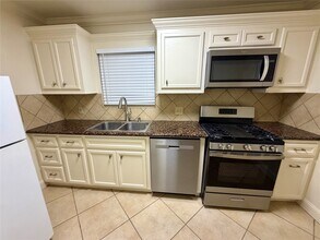 2812 Wichita St in Houston, TX - Building Photo - Building Photo