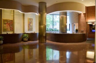 3660 N Lake Shore Dr in Chicago, IL - Building Photo - Building Photo