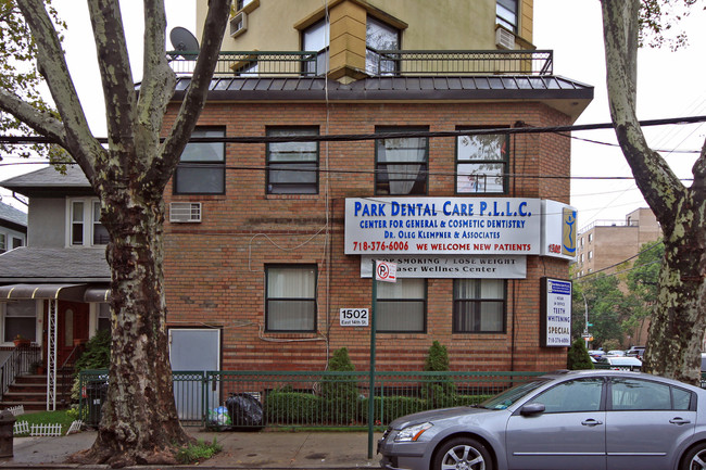 Midwood Multifamily in Brooklyn, NY - Building Photo - Building Photo