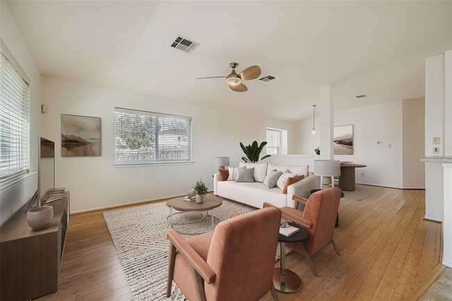 1101 Tudor House Rd in Pflugerville, TX - Building Photo - Building Photo