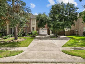 3430 Queensburg Ln in Friendswood, TX - Building Photo - Building Photo