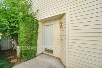 11715 NE 31st St in Vancouver, WA - Building Photo - Building Photo