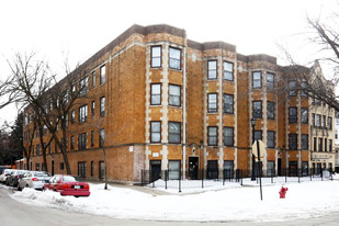 4899 N Hermitage Ave Apartments