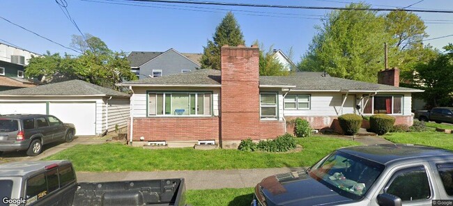 property at 2726 SE 25th Ave