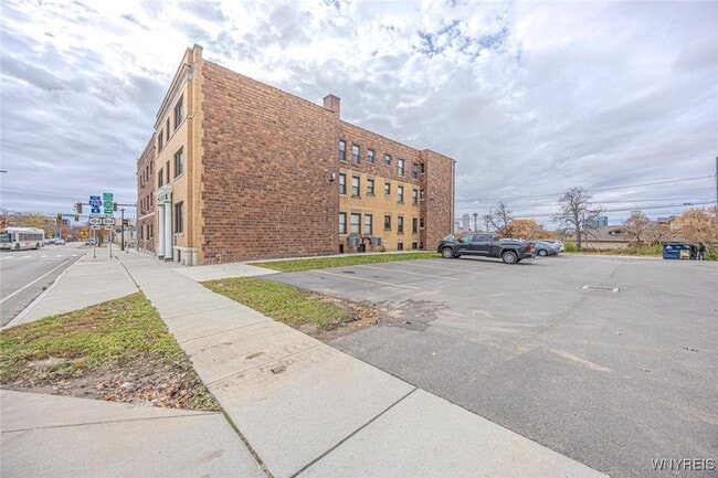530 Main St in Niagara Falls, NY - Building Photo - Building Photo