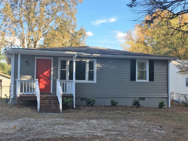property at 405 Bagwell St