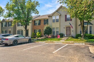 25411 Morse Dr in Chantilly, VA - Building Photo - Building Photo