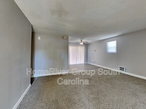27 Neal St in Sumter, SC - Building Photo - Building Photo