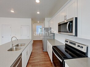 6570 Old Forest Dr in Park City, UT - Building Photo - Building Photo