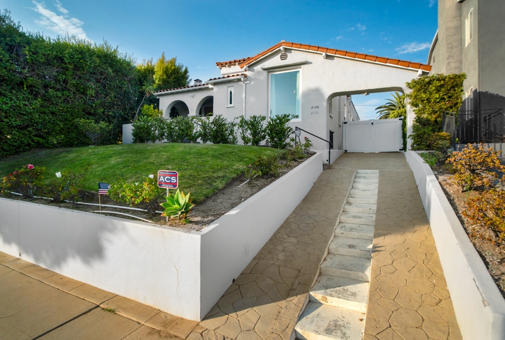 2148 Prosser Ave in Los Angeles, CA - Building Photo