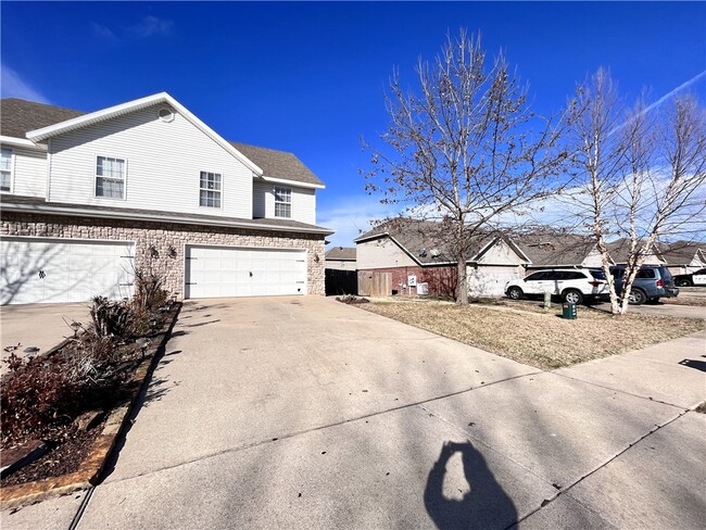 property at 3100 SW Windrift Ave