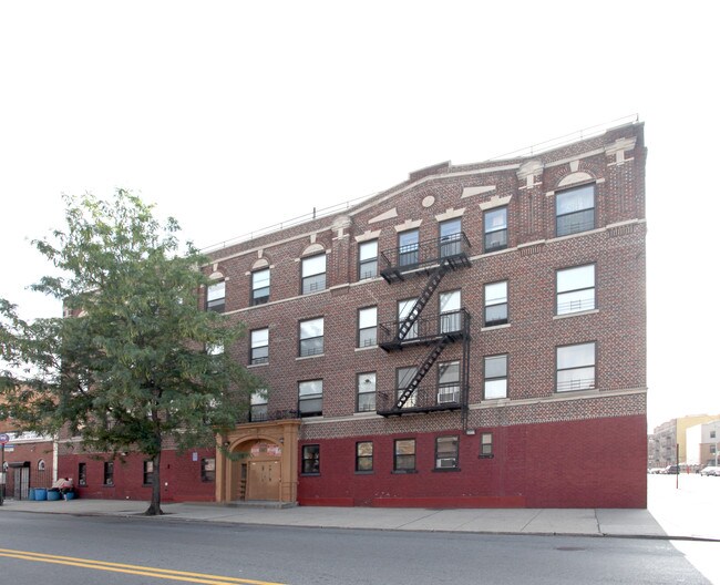 701 Ralph Ave in Brooklyn, NY - Building Photo - Building Photo